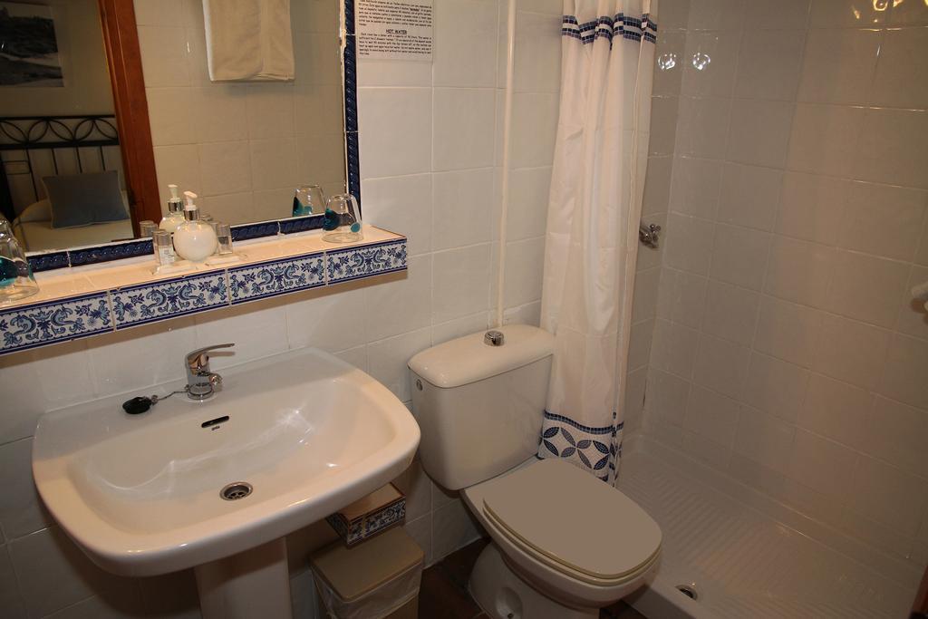 Hostal La Posada De Zocodover Толедо Екстер'єр фото